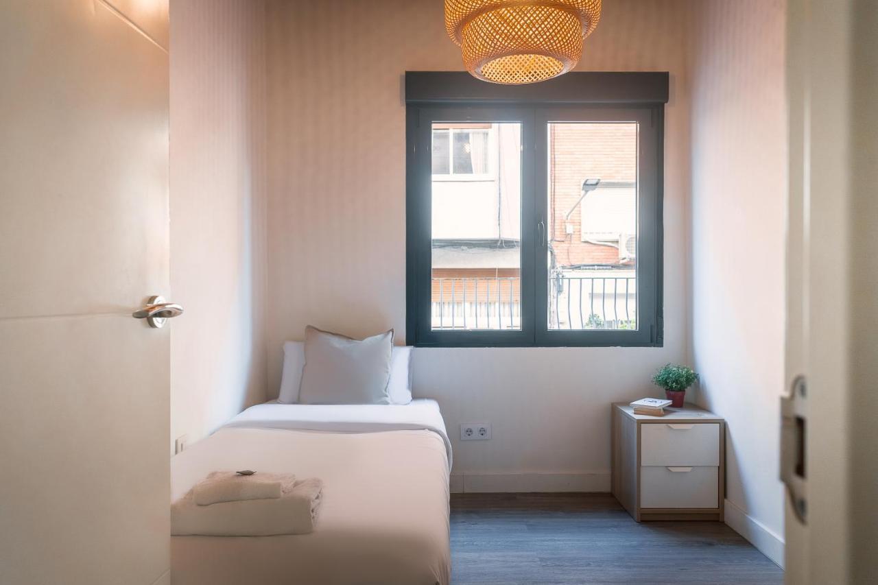 Modern Catalan Apartments By Olala Homes ロスピタレート・デ・リョブレガート エクステリア 写真